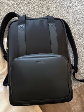 New monos travel bag